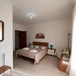 La Rosa Antica 3*