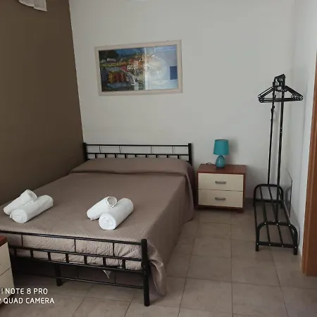 Frühstückspension La Rosa Antica 3*