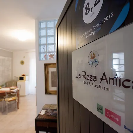 La Rosa Antica Alojamento de Acomodação e Pequeno-almoço 3*